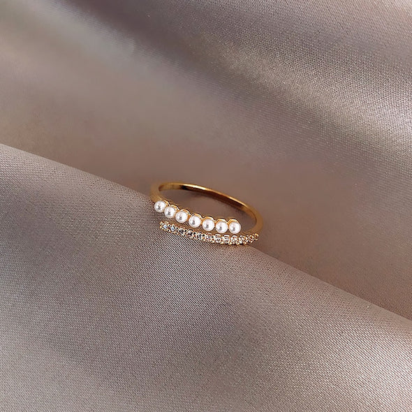 Pearl Line Ring