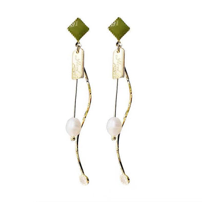 Royal Signature Drop Earrings