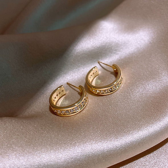 J&S Middle Ground Small Hoop Earrings