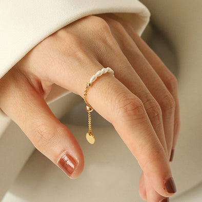 Simple Pearl Chain Ring