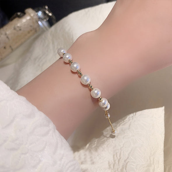 Ad Infinitum Pearls Bracelet