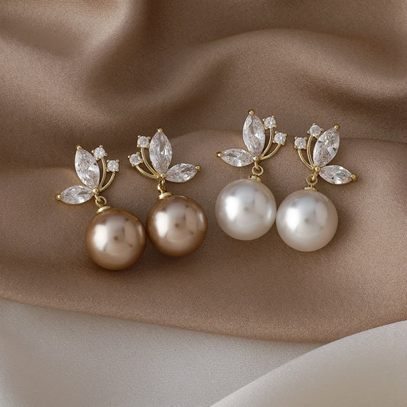 Pearl Bud Earrings