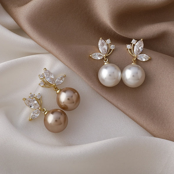 Pearl Bud Earrings