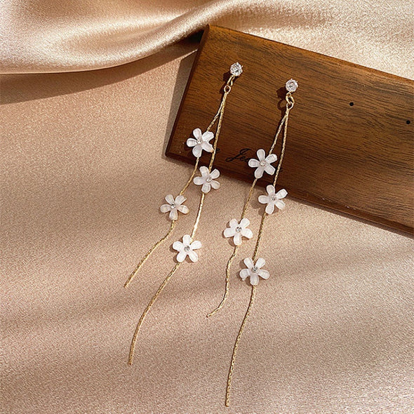 White Daisy Bouquet Drop Earrings