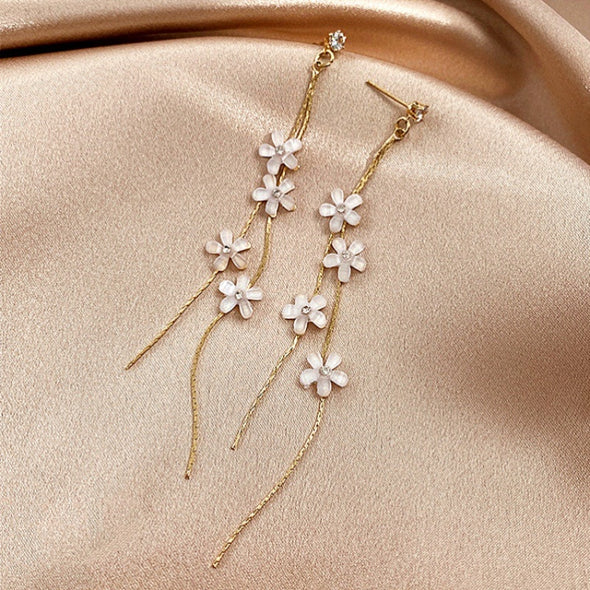 White Daisy Bouquet Drop Earrings