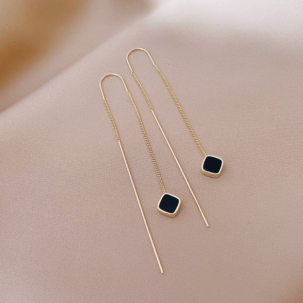 Black Detail Single Drop Earrings