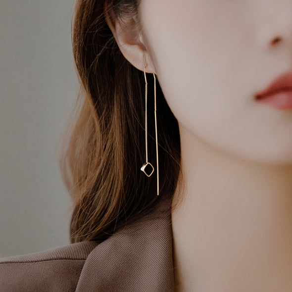 Black Detail Single Drop Earrings