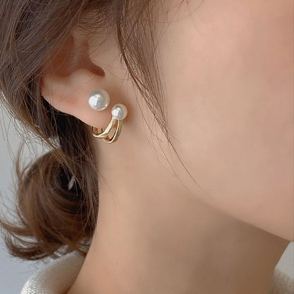 J&S Light Pearls Stud Earrings